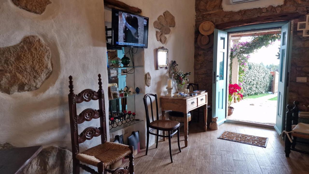 Вилла Rifugio Monte Pino Telti Экстерьер фото