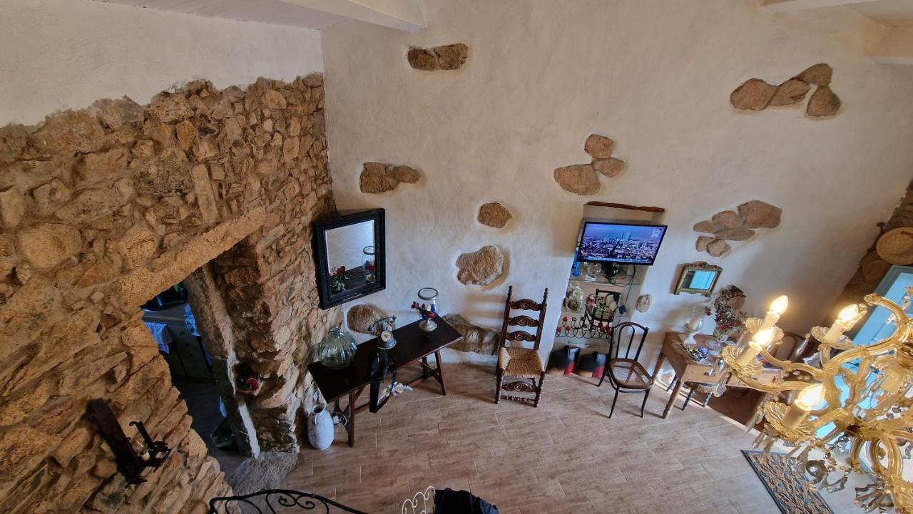 Вилла Rifugio Monte Pino Telti Экстерьер фото