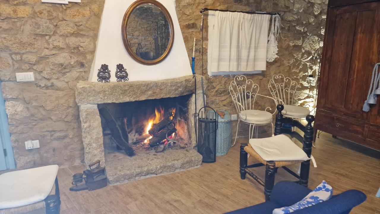 Вилла Rifugio Monte Pino Telti Экстерьер фото